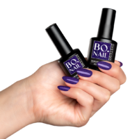 Soakable Gel Polish #084 Amethyst - handshot