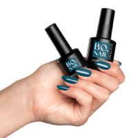 Soakable Gel Polish #179 Tingly - Hand shot