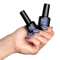 Soakable Gel Polish #206 TruBlu - Hand shot